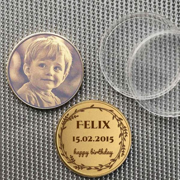 Hochzeitsmünze personalisiert – mit Gravur von Namen & Datum aus Messing