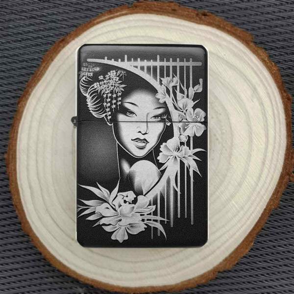Feuerzeug Sakura Geisha No.3 personalisierbar