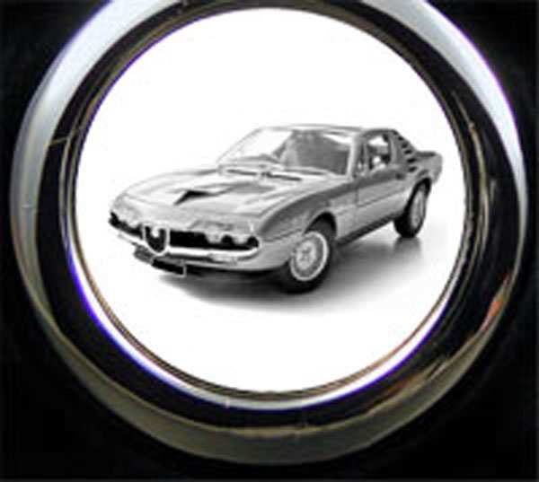 Alfa Romeo Montreal