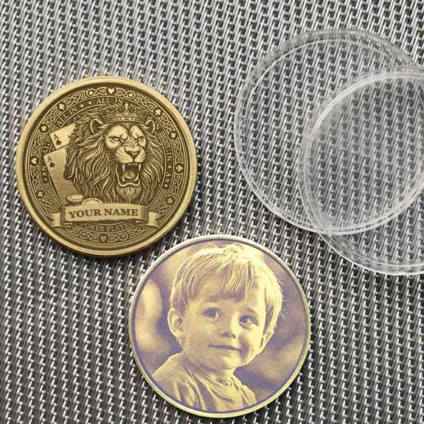 Personalisierter Poker Card Guard Münze Löwe aus Messing | Lion King Motiv mit Name