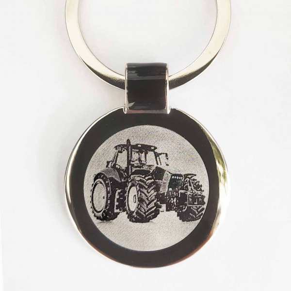 Deutz Agrotron Schlüsselanhänger personalisiert mit Gravur