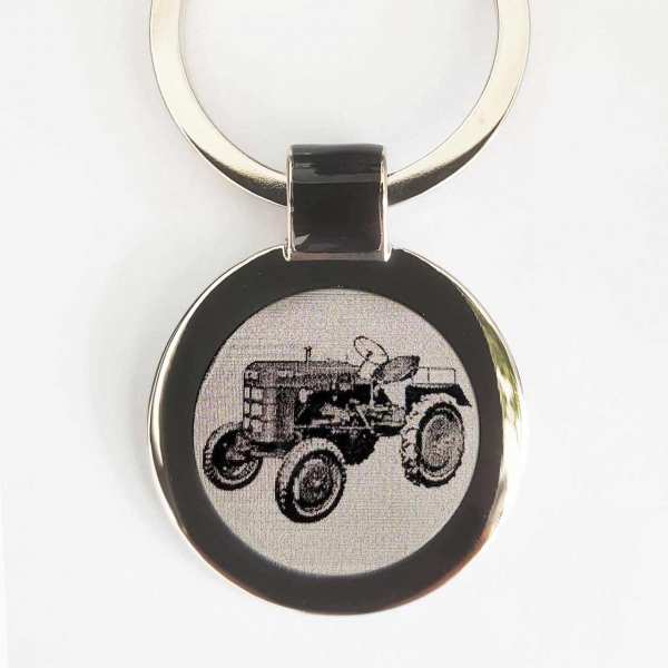 Fahr D90 H Traktor Schlüsselanhänger personalisiert - original Fotogravur 