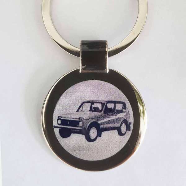Lada Niva Schlüsselanhänger personalisiert - original Fotogravur