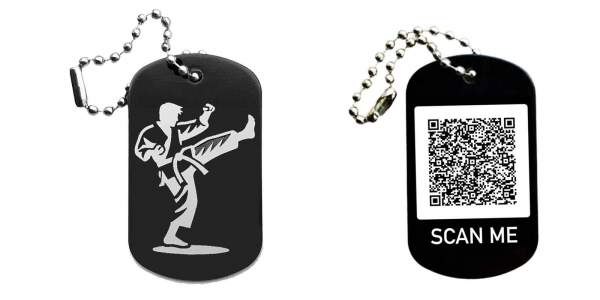 Karate Schlüsselanhänger personalisierbar - Dogtag auch mit QR Code oder Foto