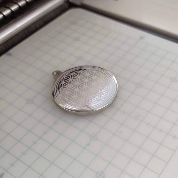 Blume des Lebens Edelstahl Ketten Anhänger rund personalisiert mit Gravur