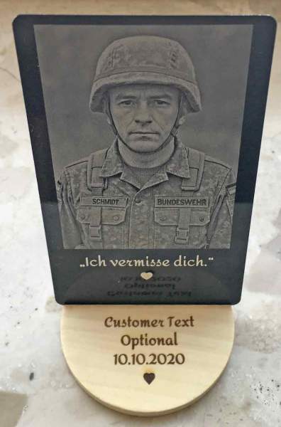 Personalisierbare Karte aus Metall – Geschenk für Soldaten und Angehörige der Bundeswehr