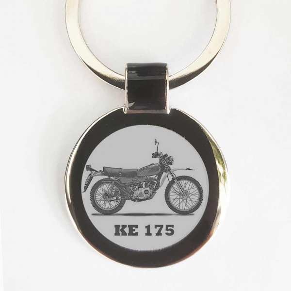 Kawasaki KE 175 Schlüsselanhänger personalisiert mit Gravur