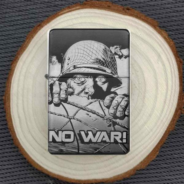 Feuerzeug "No War" Soldat mit optionaler Gravur