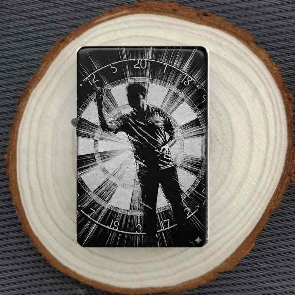 Dartscheibe & Dartspieler Feuerzeug personalisierbar