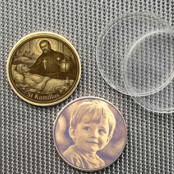 Personalisiertes Geschenk Hl. Kamillus Schutzpatron Münze mit Gravur