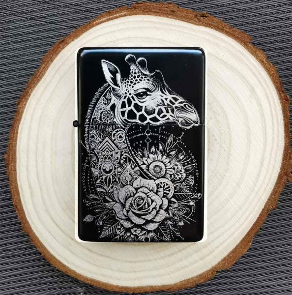 Giraffe Feuerzeug mit Gravur Tattoo Giraffenkopf Geschenkidee personalisiert