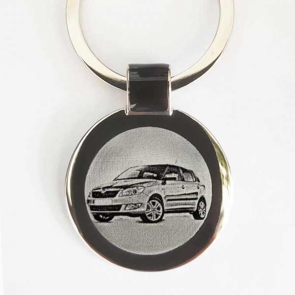 Skoda Fabia Modell 2011 Schlüsselanhänger personalisiert mit Gravur