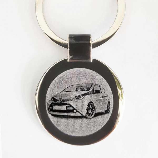 Toyota Aygo 2014 Schlüsselanhänger personalisiert mit Gravur