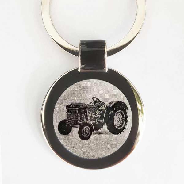 Deutz D25 Traktor Schlüsselanhänger personalisiert - original Fotogravur