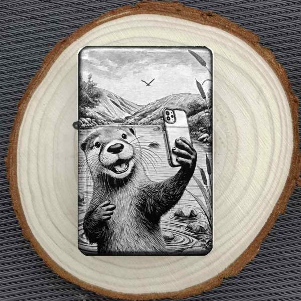Feuerzeug Otter macht Selfie – personalisierbar
