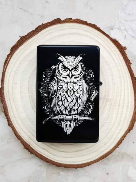 Hibou plus léger Owl Tattoo Lineart personnalisé en option avec votre texte de gravure au dos