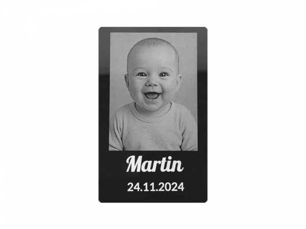 Personalisierte Metallkarte zur Geburt mit Babyfoto und Namensgravur – Geschenk zur Taufe oder Erinnerung für Eltern